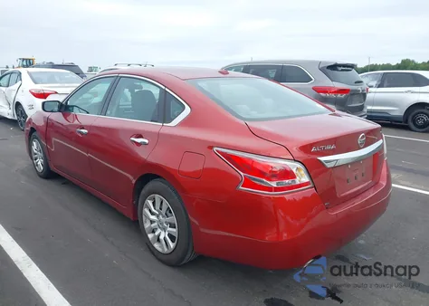 2015 Nissan Altima 2.5/2.5 S/2.5 Sl/2.5 Sv из США, поврежденный, VIN 1N4AL3AP0FC271114